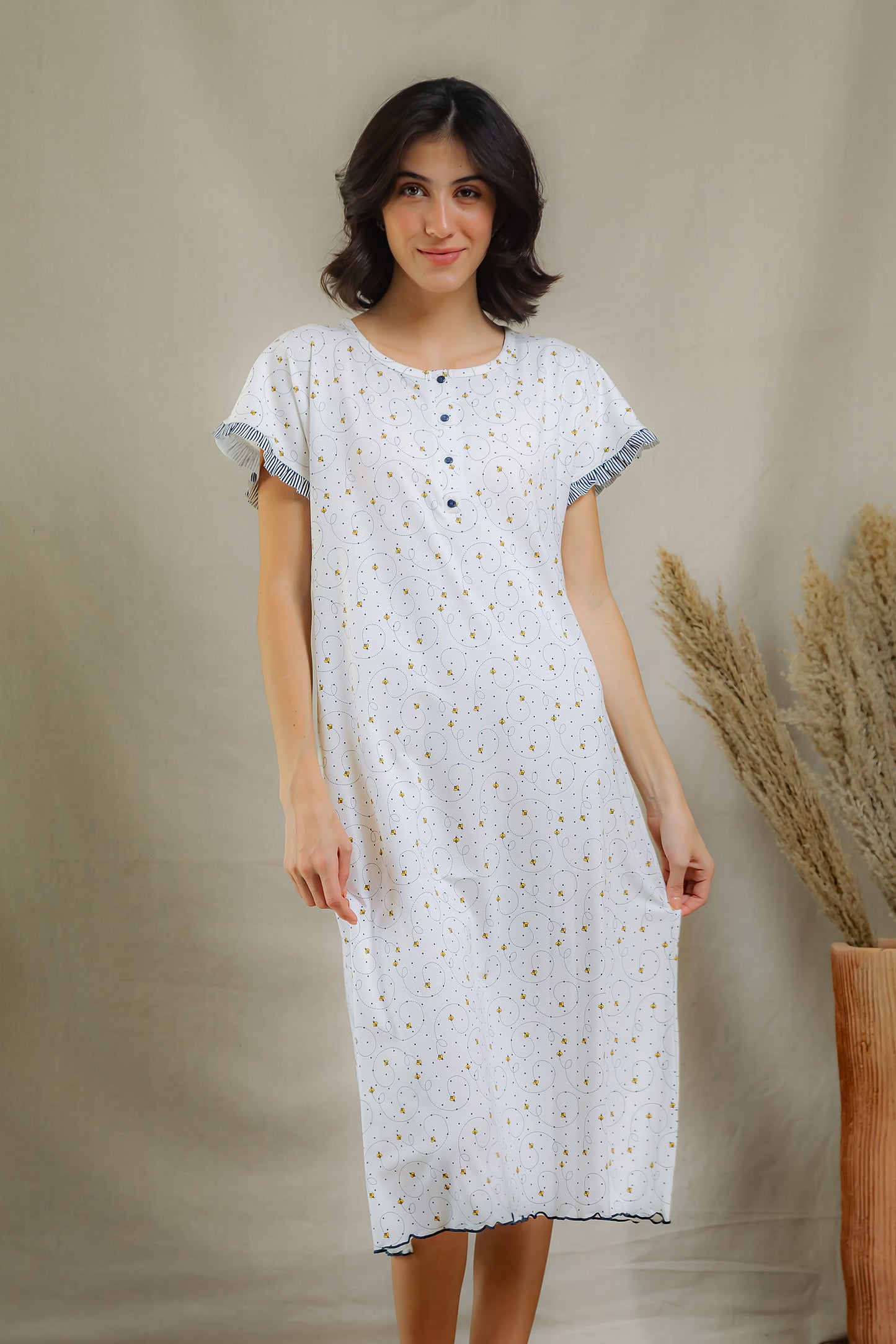 Bee Calm Buttoned Nightshirt