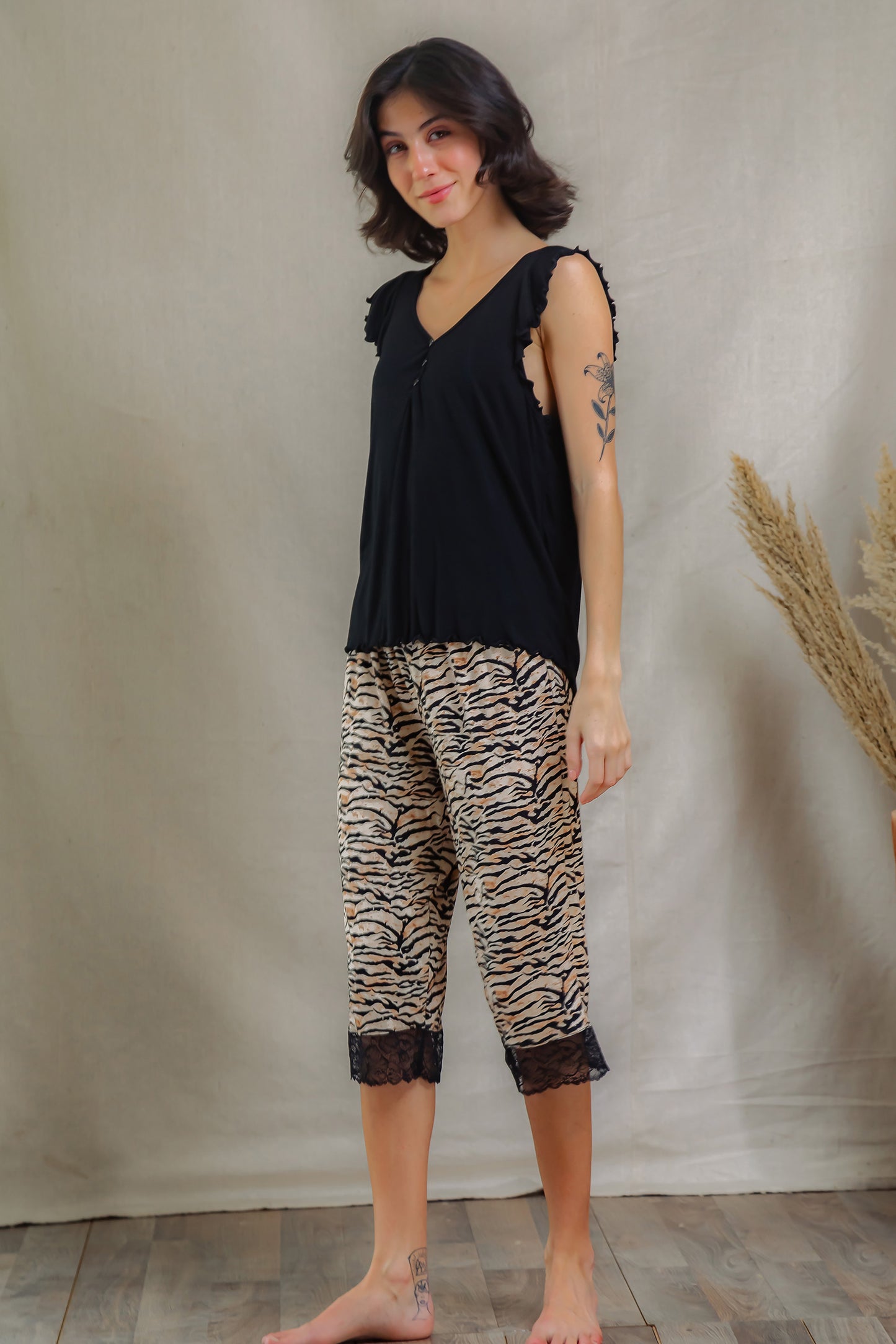 Tiger Capri Pants Pajama