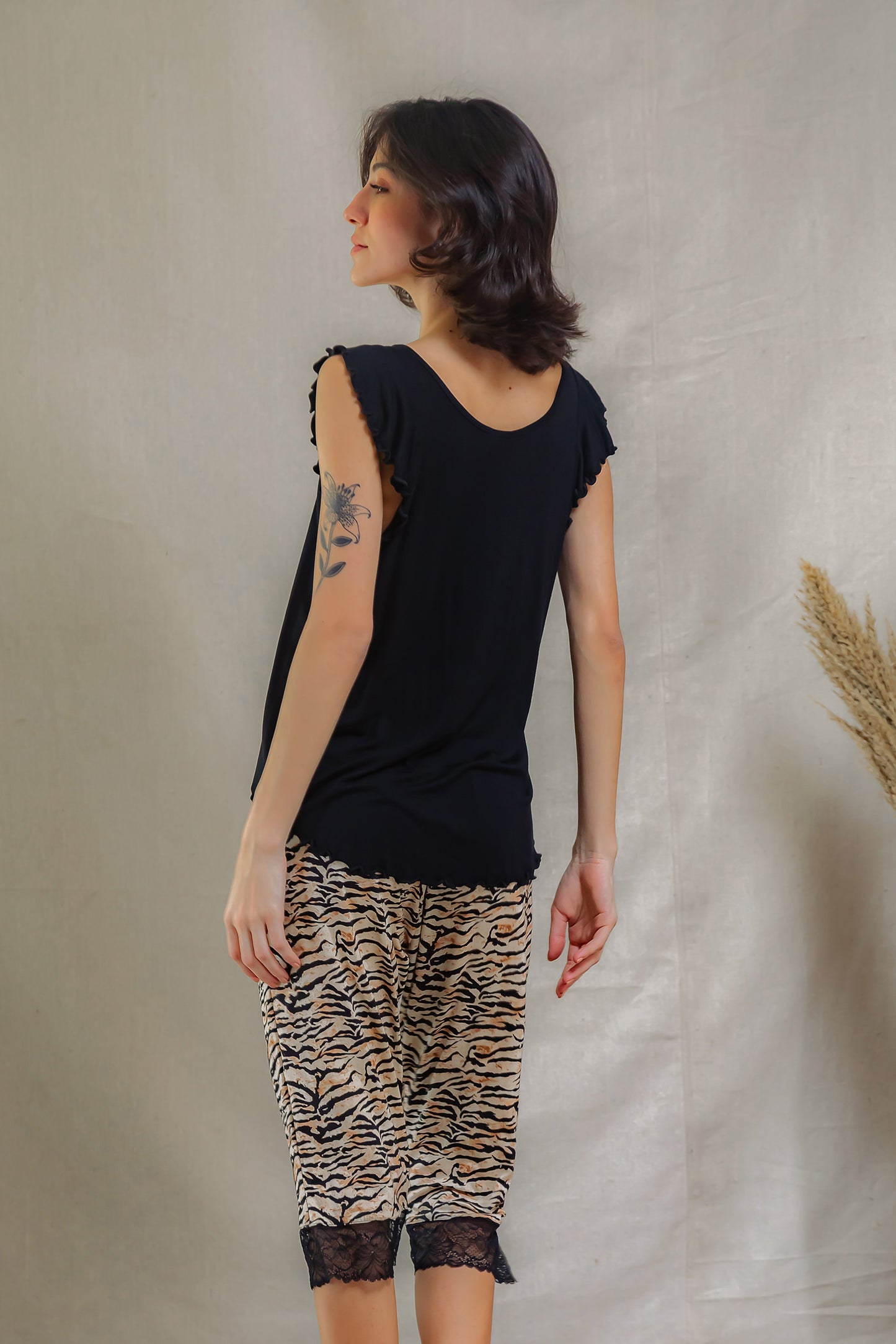 Tiger Capri Pants Pajama